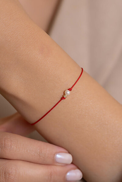 AMES GOLD KUYUMCULUK 14 Ayar Altın Minik Dorika Ve İnci İkilisi Kırmızı İp Bi...