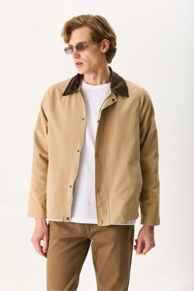 VENA Men's Velvet-Collared Regular Fit Gabardine Jacket - Beige