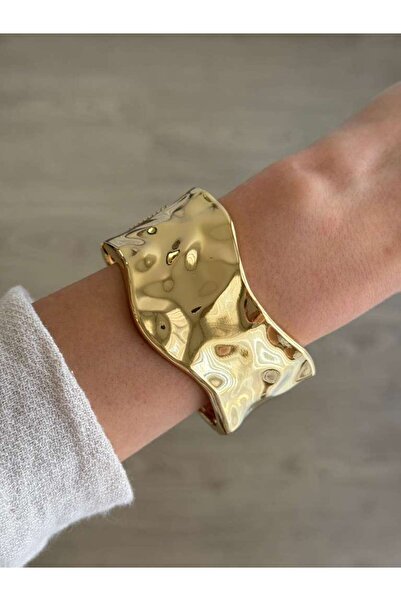 İREM YILDIZ Plaka Model Zikzaklı Gold Kelepçe