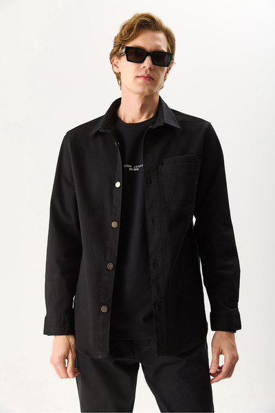 VENA Ανδρικό πουκάμισο με λεπτομέρεια τσέπης με κανονική εφαρμογή - Μαύρο