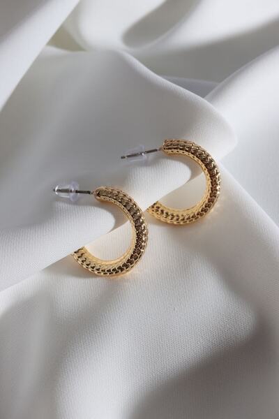 LA PERRY ACCESSORIES أقراط دائرية ذهبية عتيقة