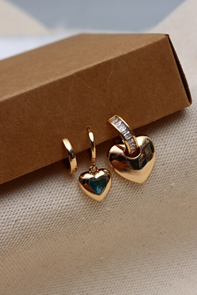 LA PERRY ACCESSORIES 3 قطع من الأقراط الذهبية على شكل قلب من الحجر الأزرق