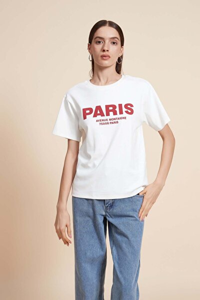 Yola Half Sleeve Printed T-Shirt with Round Neck