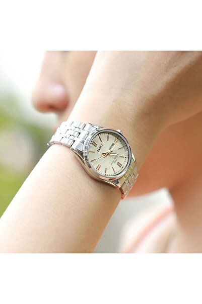 Casio Collection LTP-1335D-9A Watch