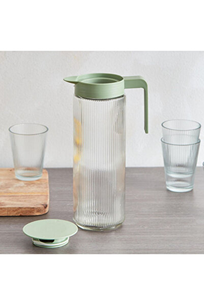 Generic A glass jug with a lid, accompanied by four glass cups.