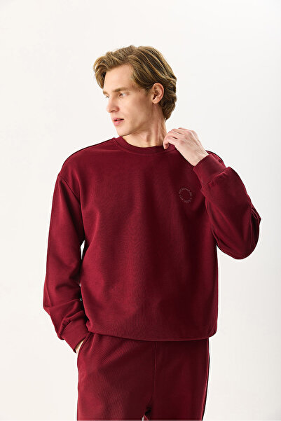 VENA Men's Viktor Embroidered Sweatshirt 100% Cotton - Burgundy