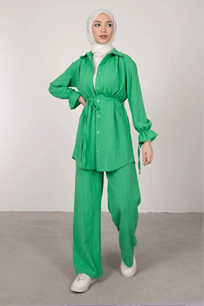 Tesettür Diyarı Costum Hijab cu manșete din țesătură încrețită și șireturi - ...