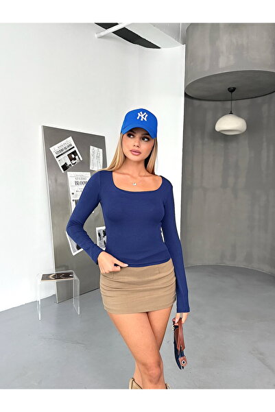 BEJNA Γυναικεία μπλούζα με τετράγωνο λαιμόκοψη σε μπλε ναυτικό χρώμα με υφή