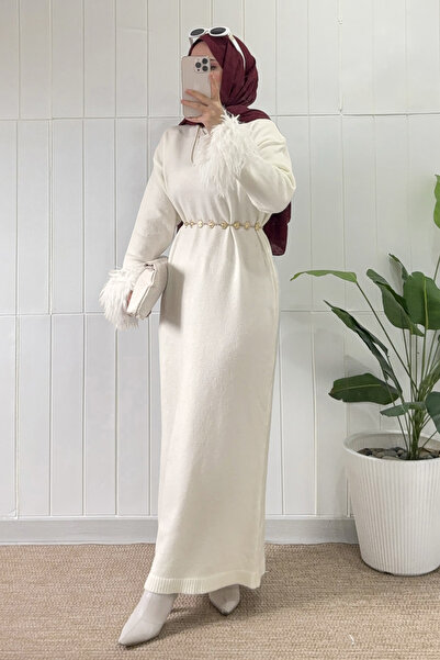 zhrcelebi Kolları Püsküllü Triko Elbise 07409 - KREM