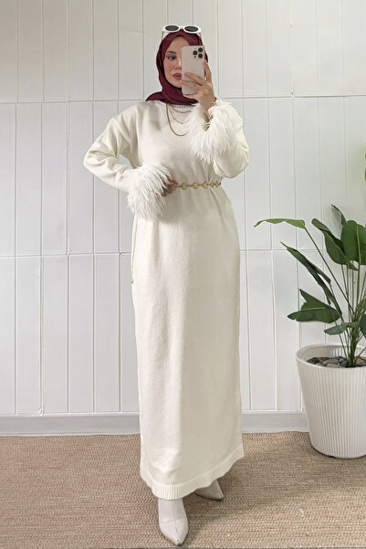 zhrcelebi Kolları Püsküllü Triko Elbise 07409 - KREM