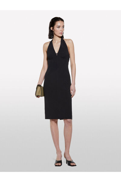 Sisley Kadın Pamuk Karışımlı Arkası Yırtmaçlı Halter Yaka Elbise 325P4QCPLV07A-SIS100