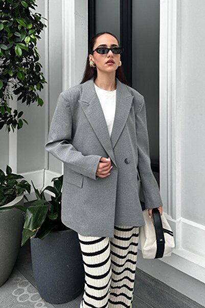 Nazliye Gri Oversize Blazer Ceket