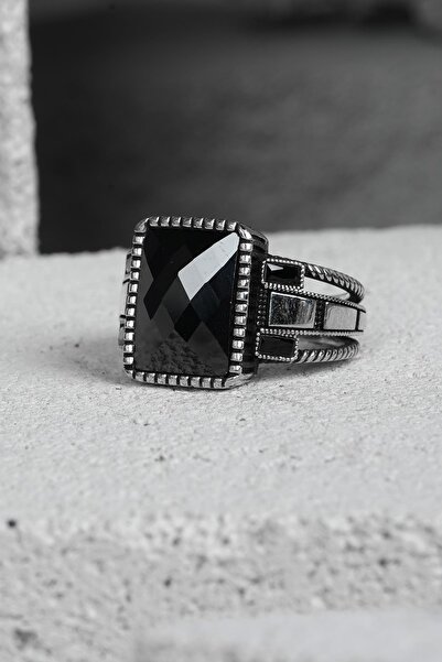 FRNCH 925 Ayar Gümüş Zirkon Taşlı Siyah Renkli Erkek Yüzük FRJ60093-193-S58