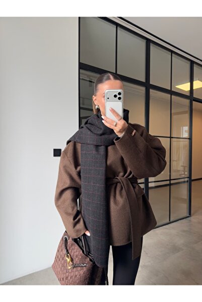 BB Bensu Buyruk FULARLI EKOSELİ %100 YÜN KISA KABAN