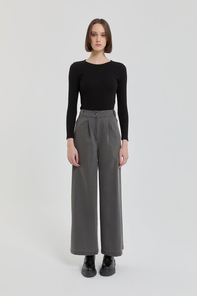 Nihan Apolet Detaylı Denim Pantolon Füme