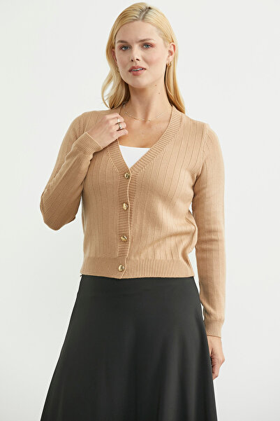 Sementa Buttoned Knit Cardigan with Pocket Detail - Camel