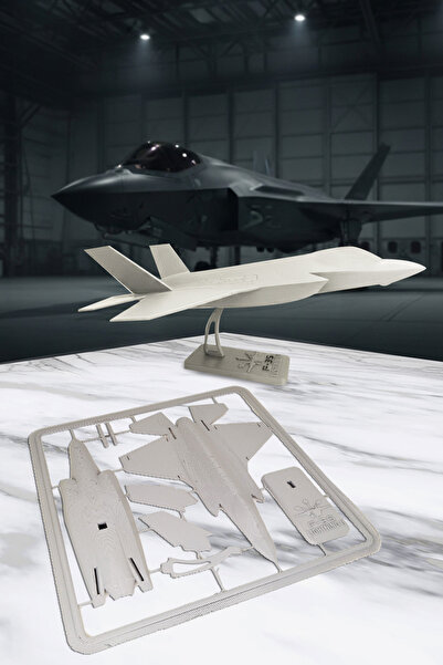 Flipped F-35 Savaş Uçağı Figür Hediyelik Maket