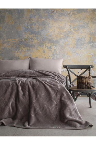 Apricitas HOME Double Mercy Mink Embossed Pattern Blanket