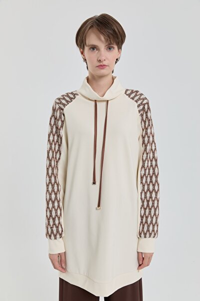 Nihan Kol Detaylı Dik Yaka Örme Tunik Ekru