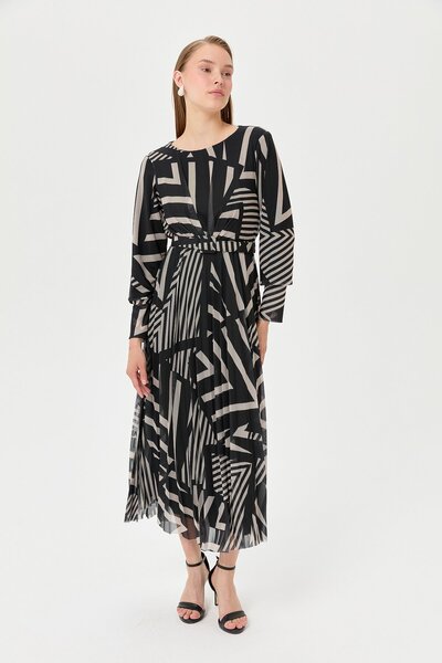 Nihan Kuşaklı Desenli Elbise Siyah