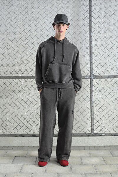 GIESTO Effective Washable Black Sweatshirt