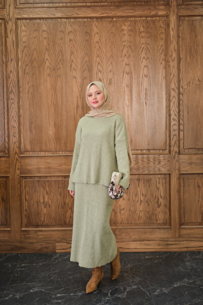 LOCCO Women's Knitwear Skirt Suit Green