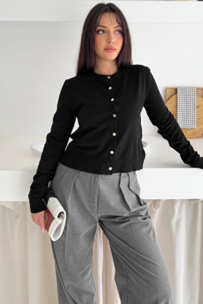 FEMELLE Women's Black Buttoned Thin Knit Cardigan Standard Size Basic Model Soft Texture