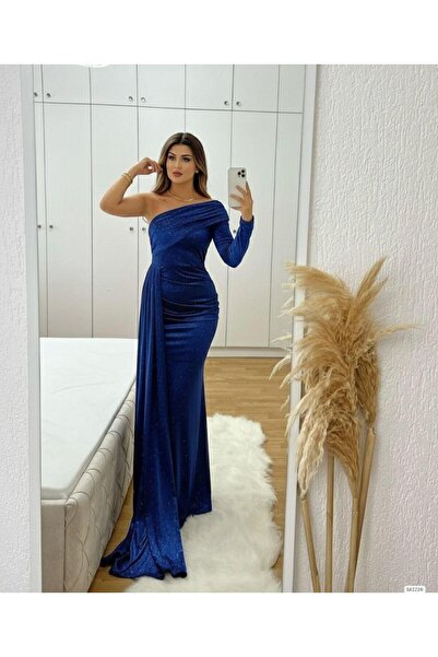 Modafeminen Țesătură lungă pentru rochie de seară, cu un drapaj adunat în tal...