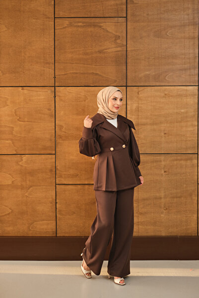 LOCCO Women's Gold Button Detail Double Suit Brown