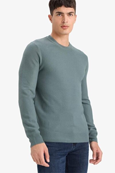 DeFacto Standard Fit Crew Neck Basic Textured Knit Sweater (25 Au)