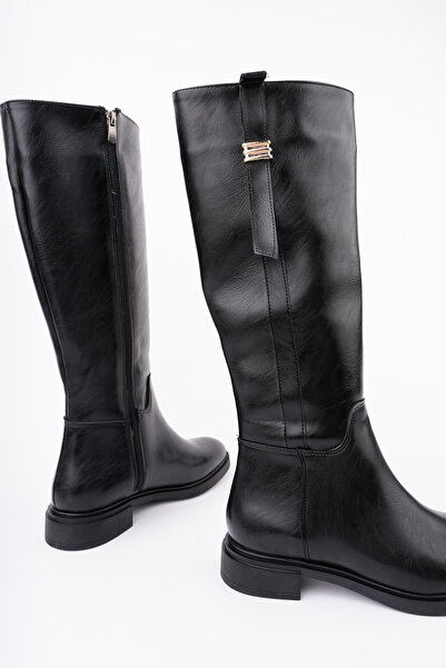 Madam Tarz Kcl-Br08 Buckled Flat Heel Boots