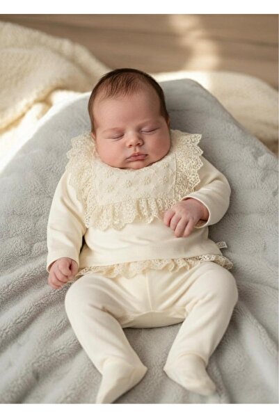 P&H BABYWEAR طقم بناتي مكون من 5 قطع من مينيك زاريفيت بلمسة دانتيل لإطلالة ال...