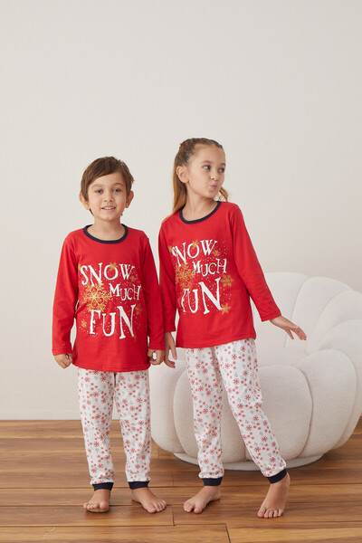 Serena Children's Christmas pajamas "Snow Much Fun", red long-sleeved top