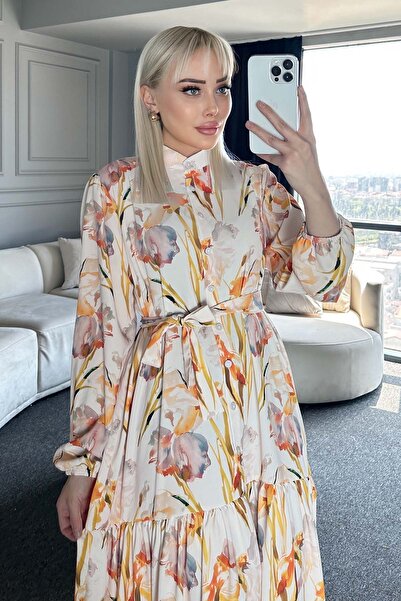 Hiccup Bdart Buttoned and Belted Detail Crew Neck Maxi Dress