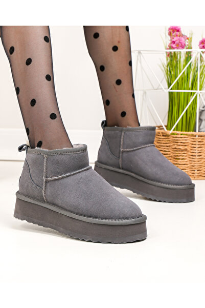 starlike Women's boots made of genuine gray suede leather DS-4252