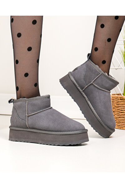 starlike Women's boots made of genuine gray suede leather DS-4252
