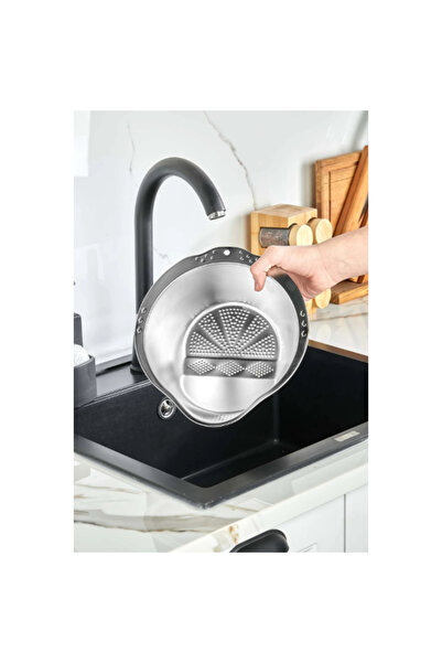 KTT Stainless Steel Rice Strainer Stylishly Designed Functional Product