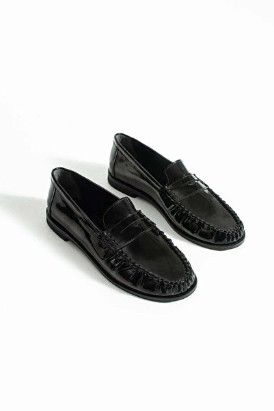 diclepolat Kadın Siyah Rugan Loafer Günlük Ayakkabı Saraçlı Düz Taban Verna