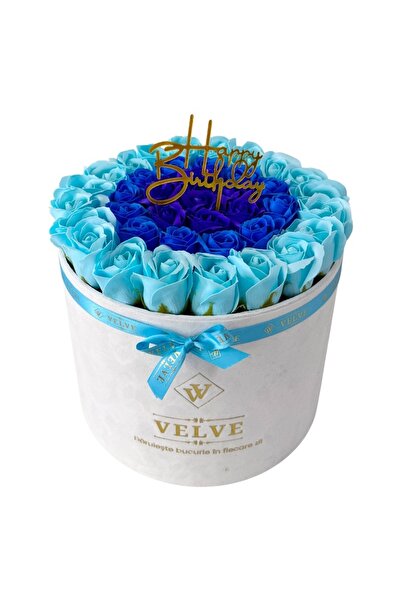 velve Aranjament Floral Majestic,trandafiri sapun 3 nuante albastru,cutie alb...