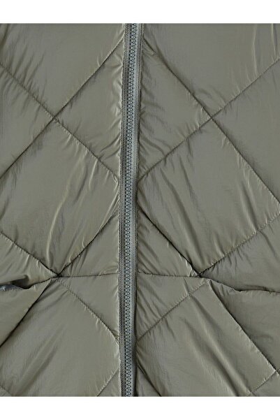 LC Waikiki Lcw Kids Quilted Patterned Girl's Puffer Jacket