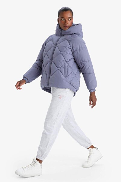 DeFacto DeFactoFit Water Repellent O oversized Fit Wide Fit K με κουκούλα Φουσκωτό παλτό με τσέπες με φερμουάρ E9260AX25AU