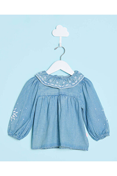 REDTAG بلوزة جينز زرقاء مطرزة للبنات الرضع