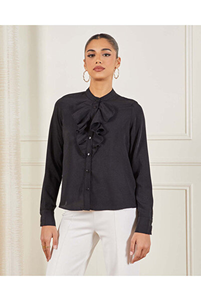 REDTAG بلوزة نسائية سوداء اللون بكشكشة سادة