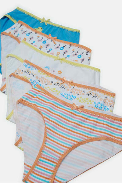REDTAG Girls Assorted Printed Brief Set (Pack of 5)