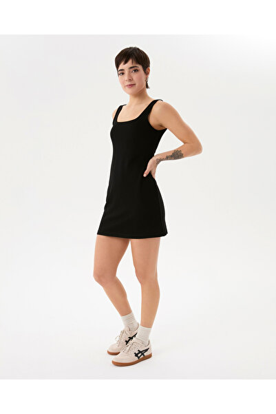 Ayma Active Black Low Back Dress