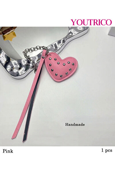 Youtrico سلسلة مفاتيح مصنوعة يدويًا على شكل قلب مرصع، مصنوعة من جلد البولي يو...