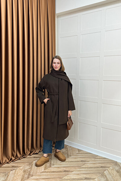 Stilife Καστανό παλτό με λεπτομέρεια από καστάνια Siena