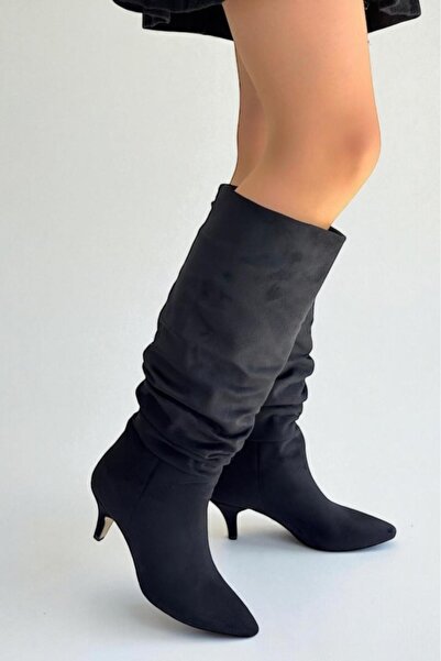 Melissa Boutique حذاء نسائي من جلد الغزال الأسود بتصميم مفصل بكعب قصير