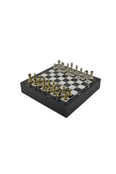 Gift Home GiftHome Orta Boy Parlak Metal Klasik Satranç Takımı ve Mermer Dese...
