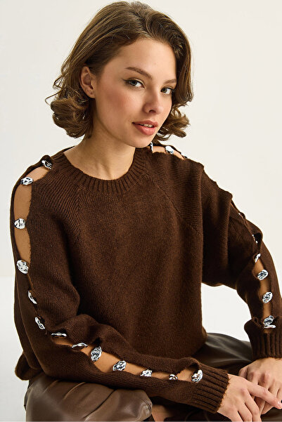 Bianco Lucci Γυναικείο πλεκτό πουλόβερ με λεπτομέρεια αξεσουάρ με λαιμόκοψη 4688 60283737